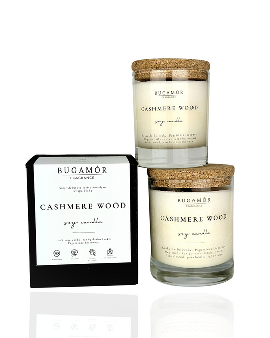 Aromatinė žvakė ,,Cashmere Wood“ kamštiniu dangteliu