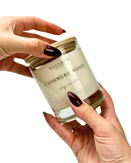 Aromatinė žvakė ,,Cashmere Wood“ 300ml